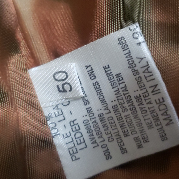 Leather jacket - Picture 4 of 7